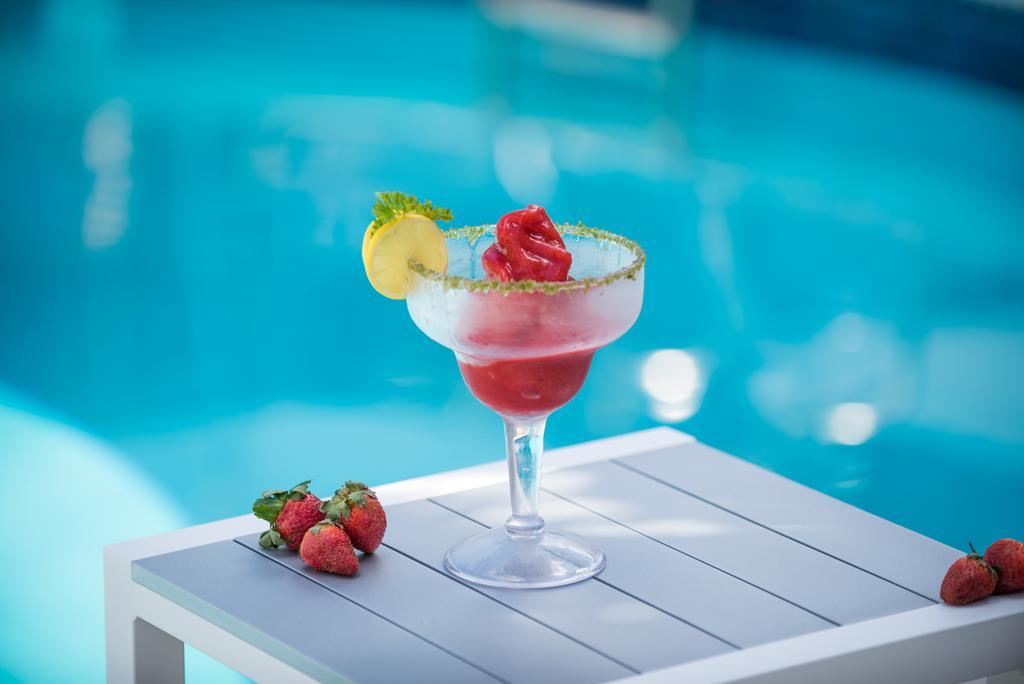 ג'ורג' טאון Margaritaville Beach Resort Grand Cayman מראה חיצוני תמונה