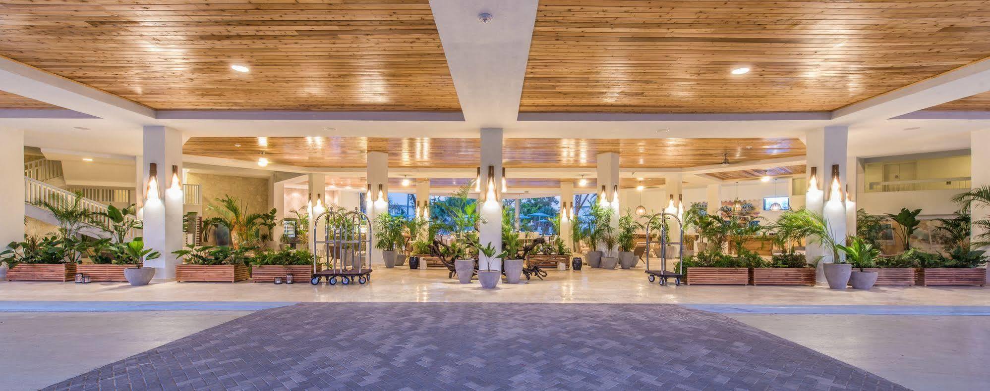 ג'ורג' טאון Margaritaville Beach Resort Grand Cayman מראה חיצוני תמונה