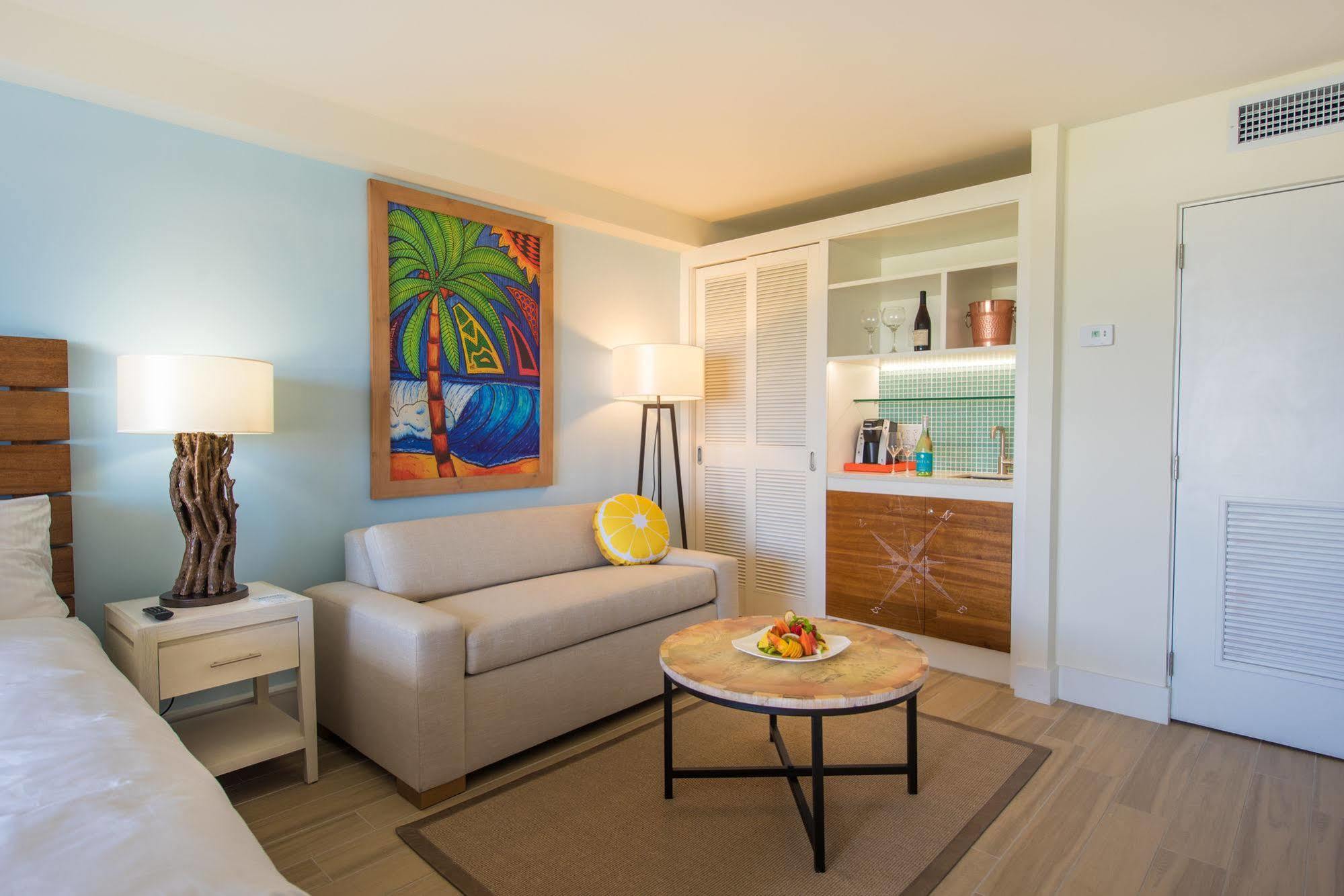 ג'ורג' טאון Margaritaville Beach Resort Grand Cayman מראה חיצוני תמונה