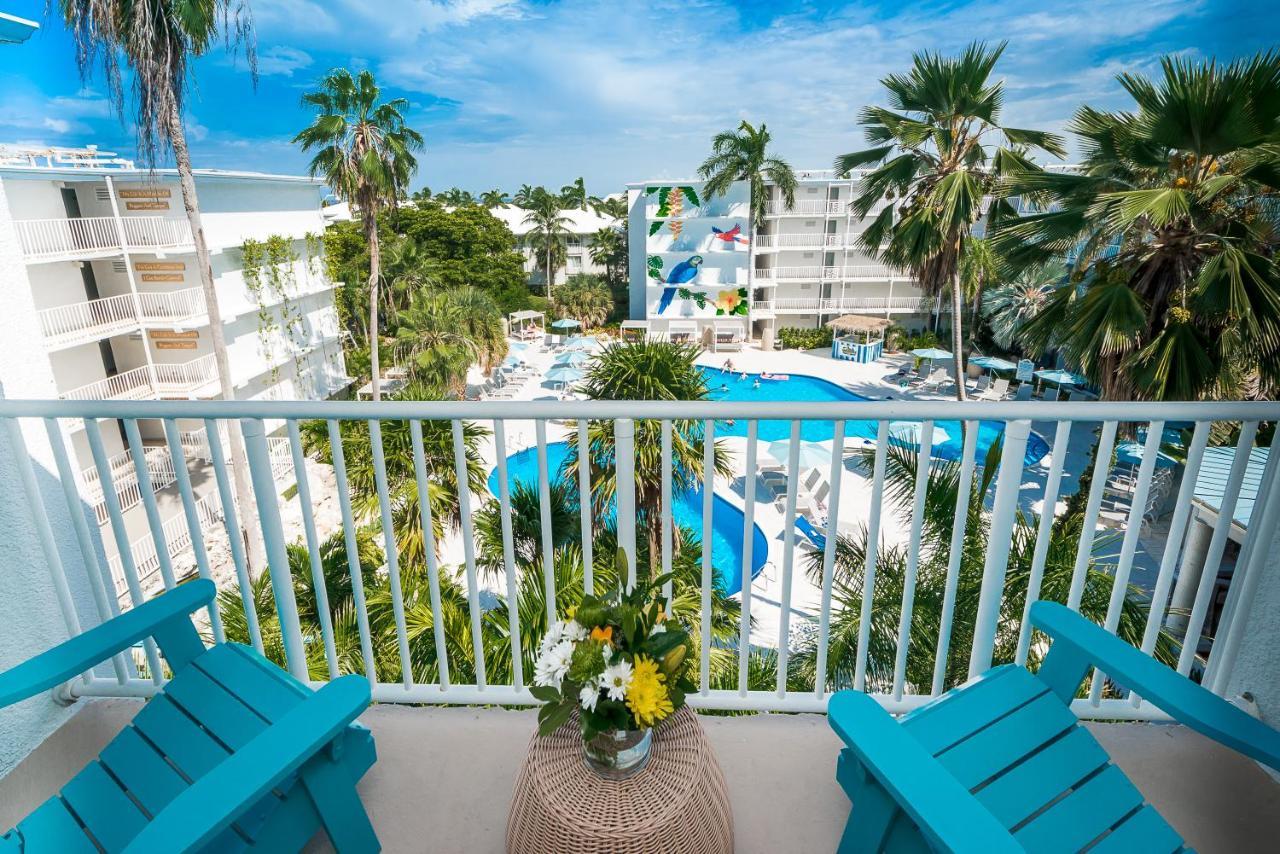 ג'ורג' טאון Margaritaville Beach Resort Grand Cayman מראה חיצוני תמונה